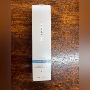 Rodan + Fields Redefine Daily Clay Cleanser